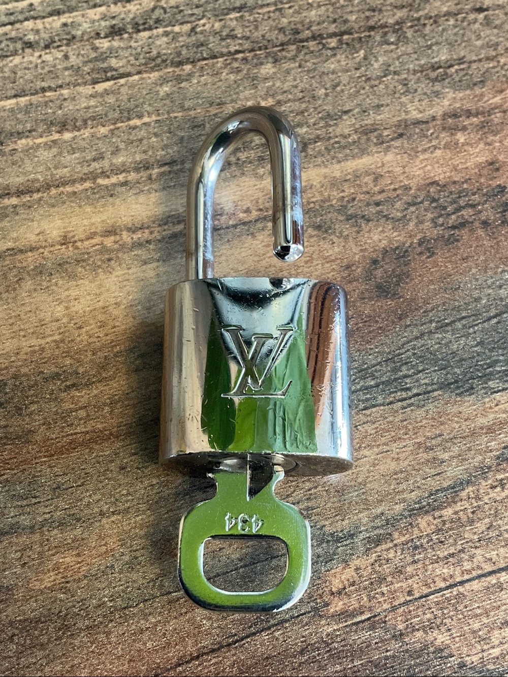 Louis Vuitton Silver-Tone LV Padlock with Key #434